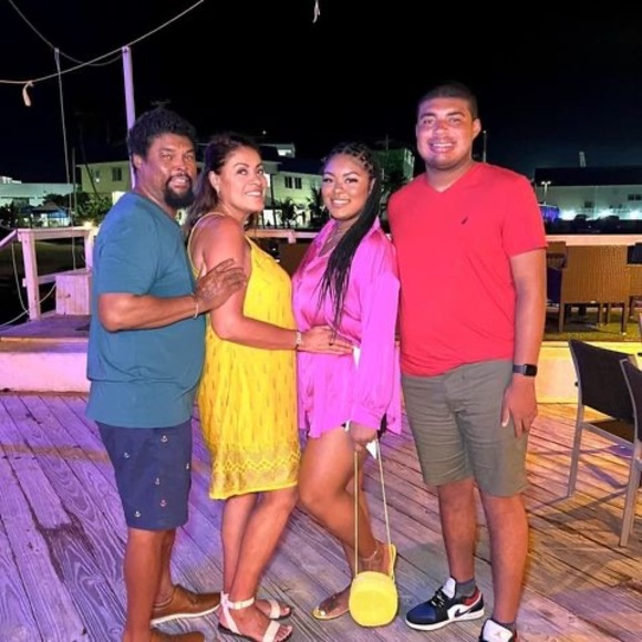 Meet your Posher, Urania - Picture 1 of 1